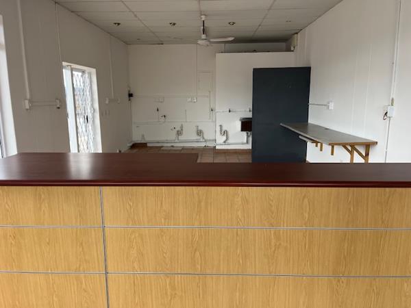 60  m² Retail Space