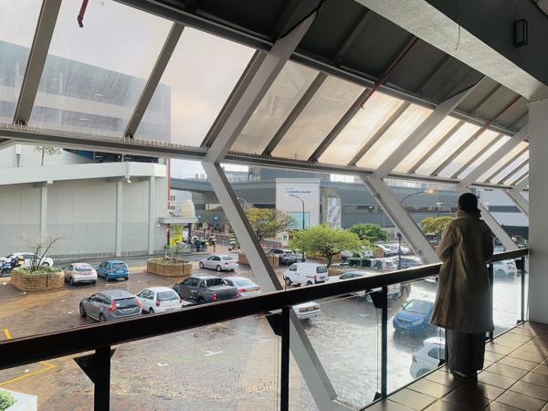 58.5  m² Commercial space