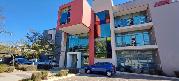 342  m² Commercial space