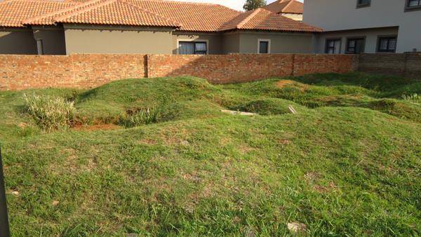 261 m² Land