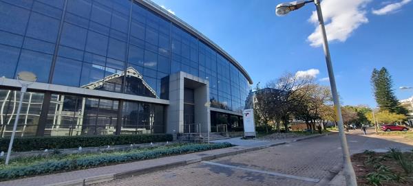 10 808.3 m² Commercial space