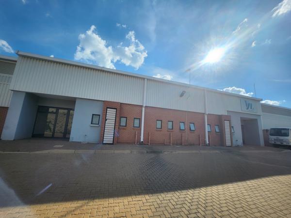 673 m² Industrial space