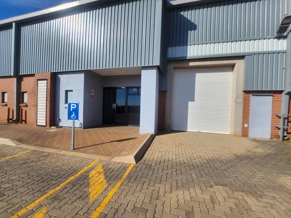 676 m² Industrial space
