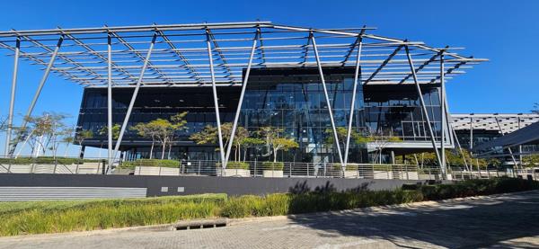 2 074  m² Commercial space