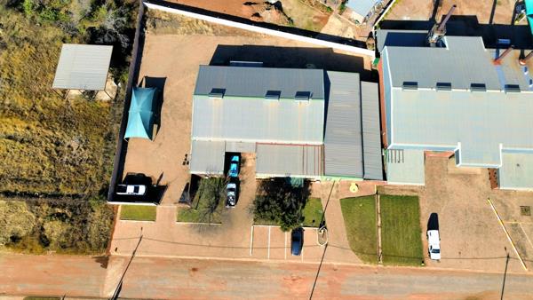 516  m² Industrial space