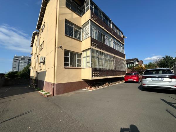 1.5 Bedroom Apartment