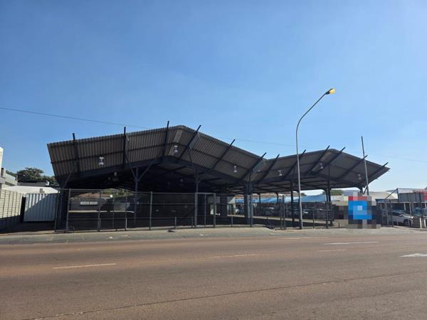 2 042 m² Commercial space