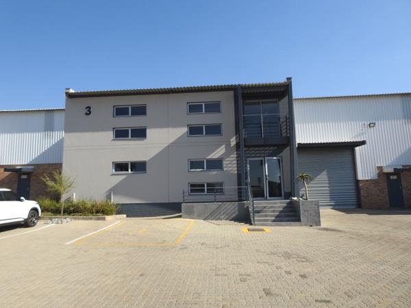 632  m² Industrial space