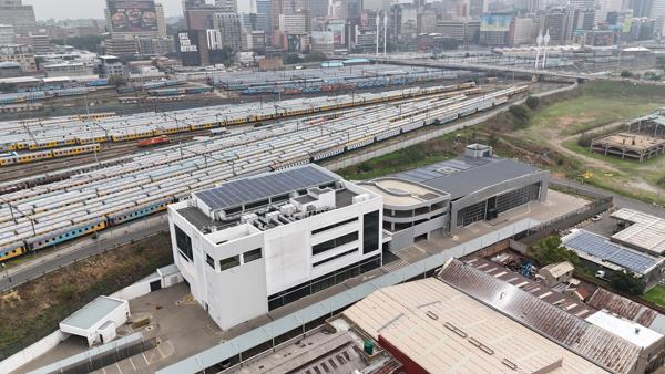 6 455  m² Commercial space