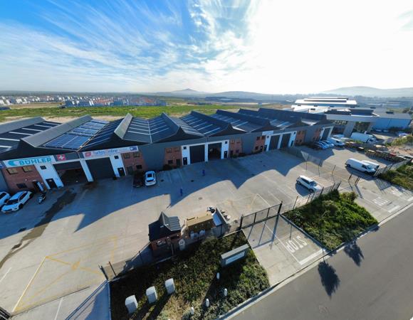 420  m² Industrial space