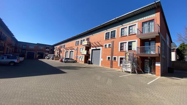 408  m² Industrial space