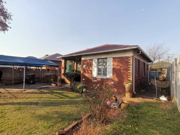 2 Bedroom House