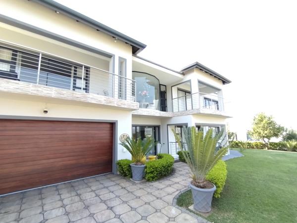 6 Bedroom House