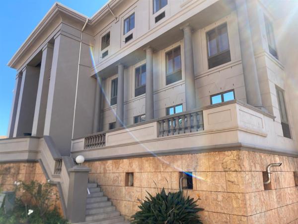 478  m² Office Space