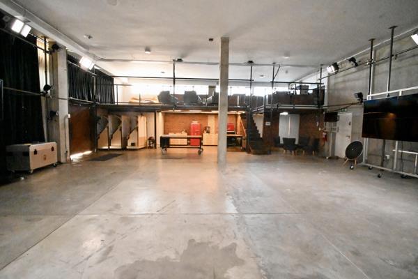 35  m² Commercial space