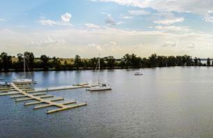 1 163 m² Land