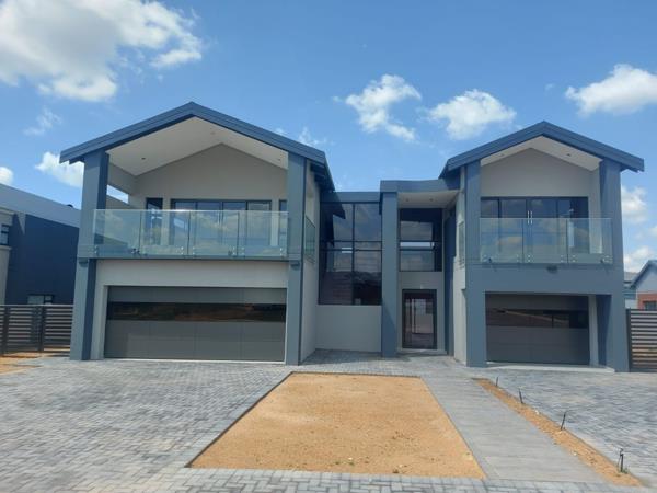 5 Bedroom House