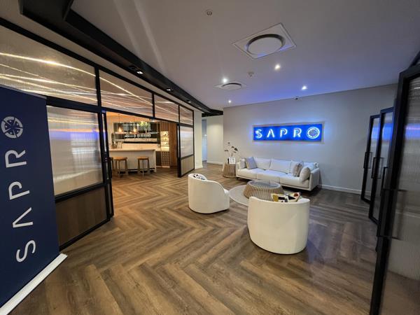 441.3  m² Commercial space