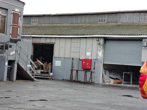 617  m² Industrial space