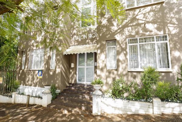 1.5 Bedroom Apartment