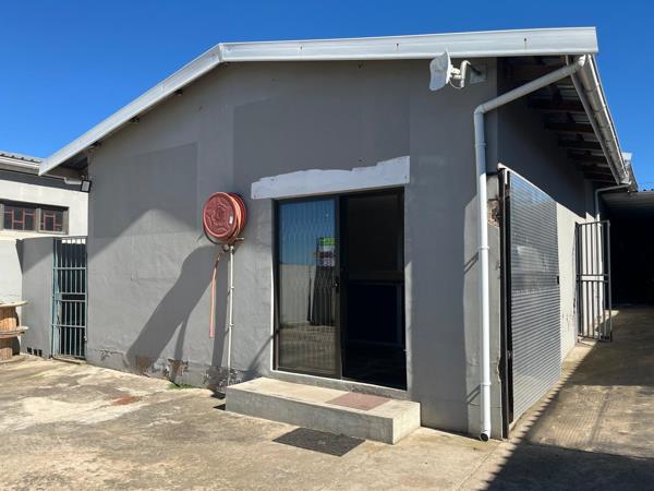 1 031 m² Commercial space