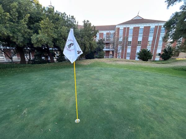 1 879  m² Commercial space