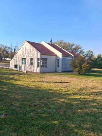400 m² Farm