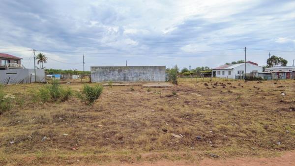 590 m² Land