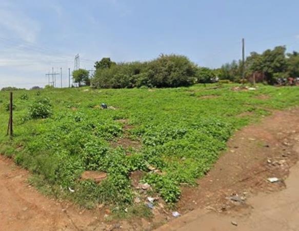 1 390 m² Land