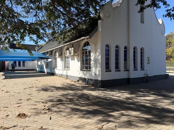 450  m² Commercial space