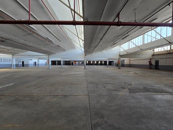 3 762  m² Industrial space