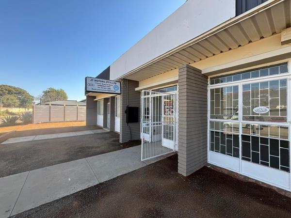 950  m² Commercial space