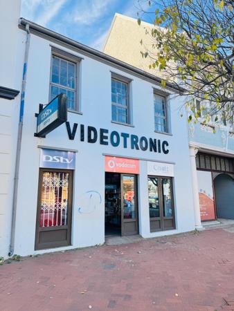 520  m² Commercial space