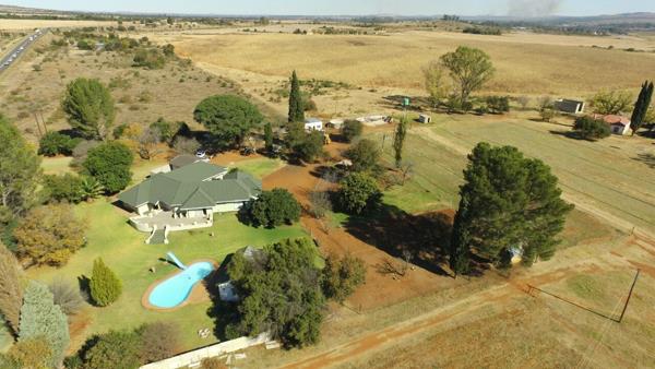 320 ha Farm with House