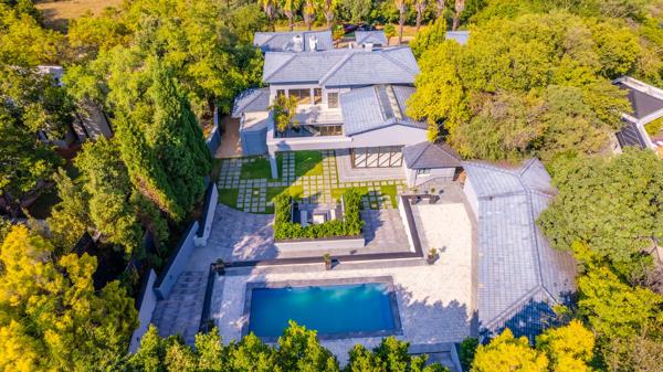 6 Bedroom House