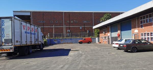 341  m² Industrial space