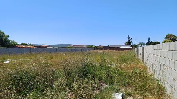 1 193 m² Land