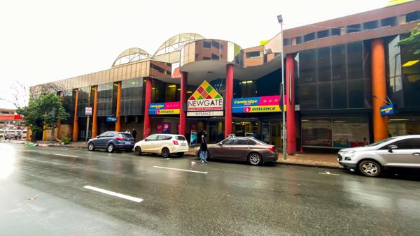 66 m² Retail Space