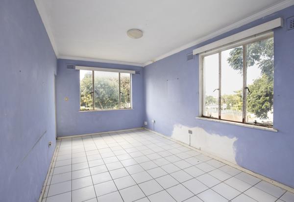 1.5 Bedroom Apartment