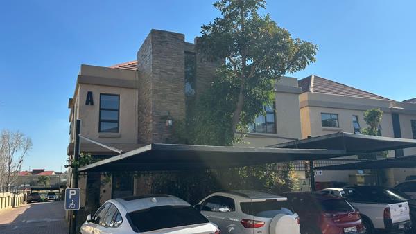 134  m² Commercial space