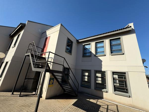 175  m² Commercial space