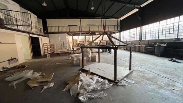 630  m² Industrial space