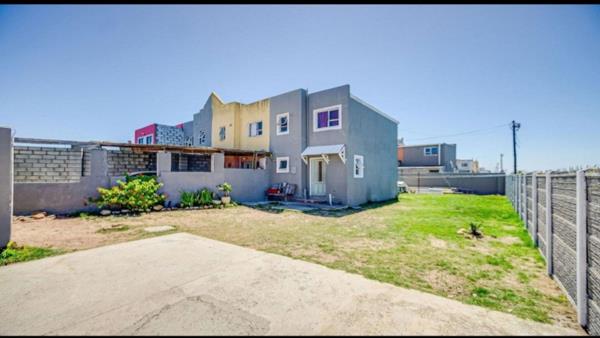 2 Bedroom House