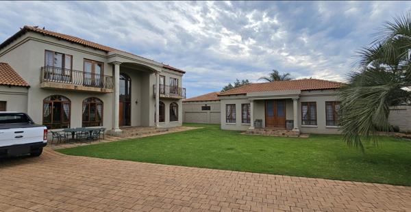 5 Bedroom House