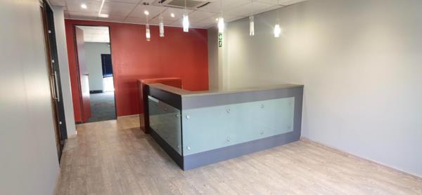 267  m² Commercial space