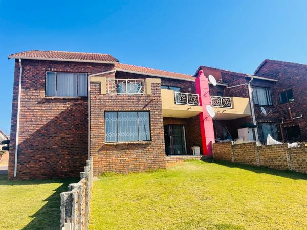 3 Bedroom Townhouse