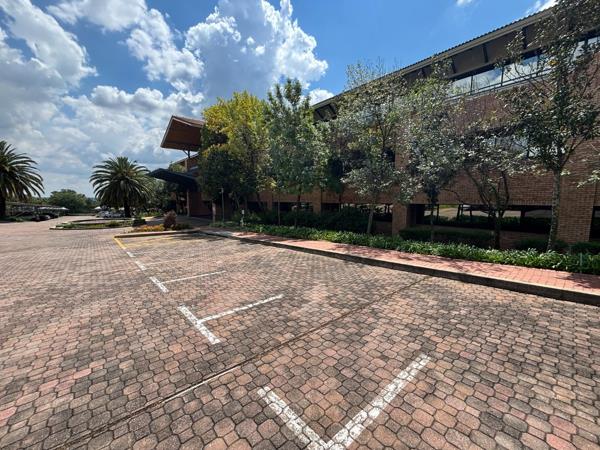 2 226  m² Office Space