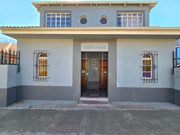 480  m² Commercial space