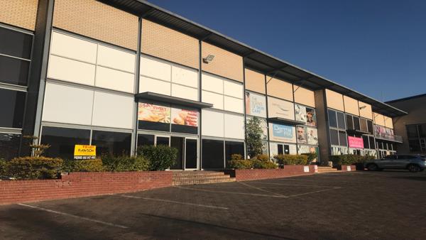 253  m² Retail Space