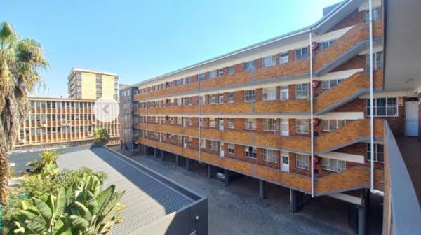 1.5 Bedroom Apartment